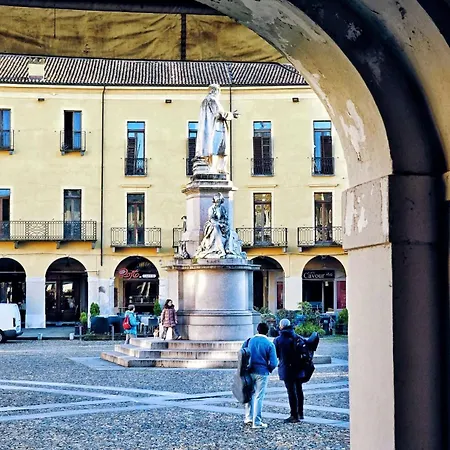 Cozy Place 26 Con Parcheggio Privato Gratuito Apartmán